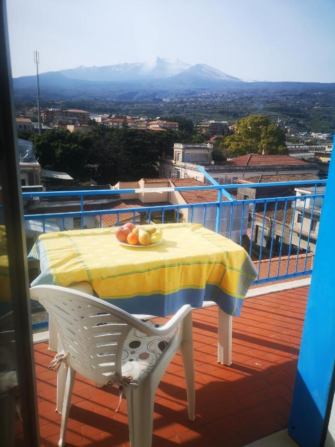 Casa Donna Rosaria Tra Etna E Taormina Apartman Riposto Kültér fotó