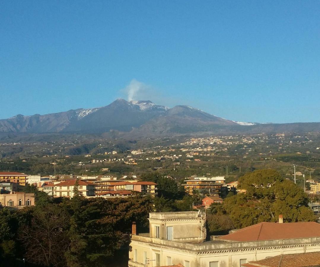 Casa Donna Rosaria Tra Etna E Taormina Apartman Riposto Kültér fotó