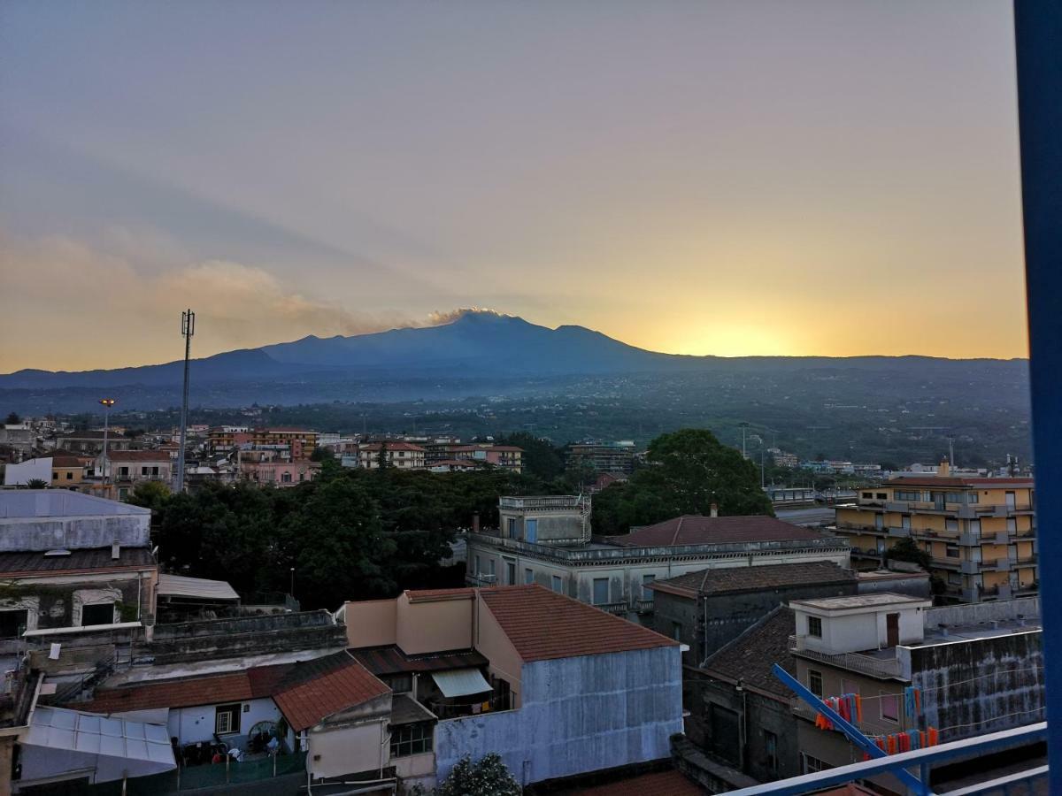 Casa Donna Rosaria Tra Etna E Taormina Apartman Riposto Kültér fotó